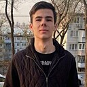 Знакомства: Влад, 18 лет, Владивосток