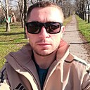 Знакомства: Евгений, 32 года, Луганск