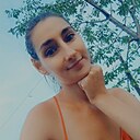 Знакомства: Madalina, 26 лет, București