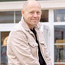 Знакомства: Денис, 41 год, Москва