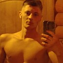 Знакомства: Богдан, 25 лет, Хорол