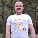 Знакомства: Максим, 32 года, Щигры