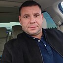 Знакомства: Макс, 48 лет, Львов