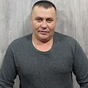 Знакомства: Александр, 43 года, Луга