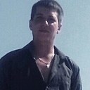 Знакомства: Денис, 33 года, Алушта