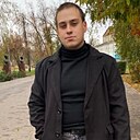 Знакомства: Кирилл, 20 лет, Шахты