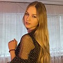 Знакомства: Алина, 20 лет, Санкт-Петербург