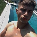 Знакомства: Alex, 21 год, Cluj