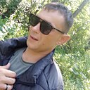 Знакомства: Юрик, 30 лет, Омск