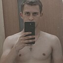 Знакомства: Данил, 22 года, Котово