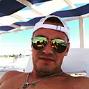 Знакомства: Матвей, 31 год, Ульяновск