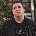 Знакомства: Дмитрий, 22 года, Оленегорск