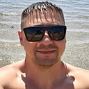 Знакомства: Евгений, 39 лет, Уссурийск