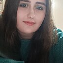 Знакомства: Yesenia, 23 года, Семикаракорск