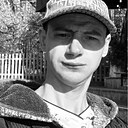 Знакомства: Валерчик, 34 года, Астана