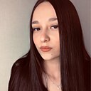 Знакомства: Valeria, 20 лет, Екатеринбург