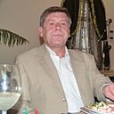 Знакомства: Сергей, 68 лет, Днепр