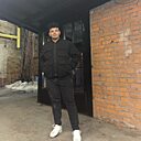 Знакомства: Махмуд, 25 лет, Саратов