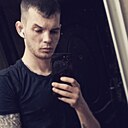 Знакомства: Владислав, 27 лет, Новобурейский