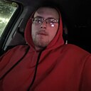 Знакомства: Максим, 22 года, Донское