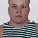 Знакомства: Максим, 22 года, Новопокровская