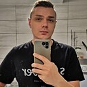 Знакомства: Роман, 28 лет, Кривой Рог