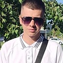 Знакомства: Макс, 22 года, Пинск