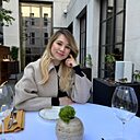 Знакомства: Кристина, 37 лет, Урюпинск