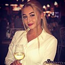 Знакомства: Кира, 36 лет, Алматы