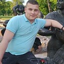 Знакомства: Макс, 30 лет, Новомосковск