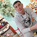 Знакомства: Максим, 37 лет, Калининград
