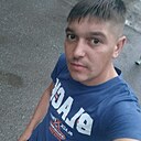 Знакомства: Юрий, 31 год, Томск