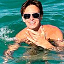 Знакомства: Дмитрий, 19 лет, Светлогорск