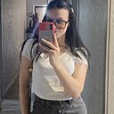 Знакомства: Карина Игоревна, 21 год, Кривой Рог