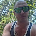 Знакомства: Иван, 31 год, Березники