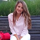 Знакомства: Вікторія, 35 лет, Днепр