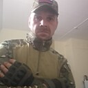 Знакомства: Евгений, 42 года, Новотроицк