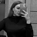 Знакомства: Ксюша, 26 лет, Киев