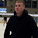 Знакомства: Артур, 21 год, Логойск