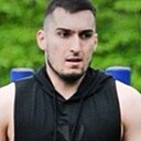 Знакомства: Карен, 29 лет, Москва