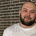 Знакомства: Владислав, 25 лет, Миасс