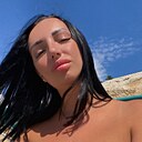 Знакомства: Карина, 32 года, Москва