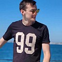 Знакомства: Виктор, 26 лет, Евпатория