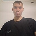 Знакомства: Артём, 21 год, Гусиноозерск