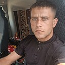 Знакомства: Сергей, 32 года, Новобурейский