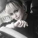 Знакомства: Аленка, 39 лет, Псков