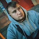 Знакомства: Vitaliy, 21 год, Новодвинск