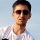 Знакомства: Джорджик, 30 лет, Каргат