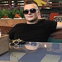 Знакомства: Максим, 24 года, Брянск