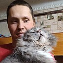 Знакомства: Максим, 24 года, Кунгур